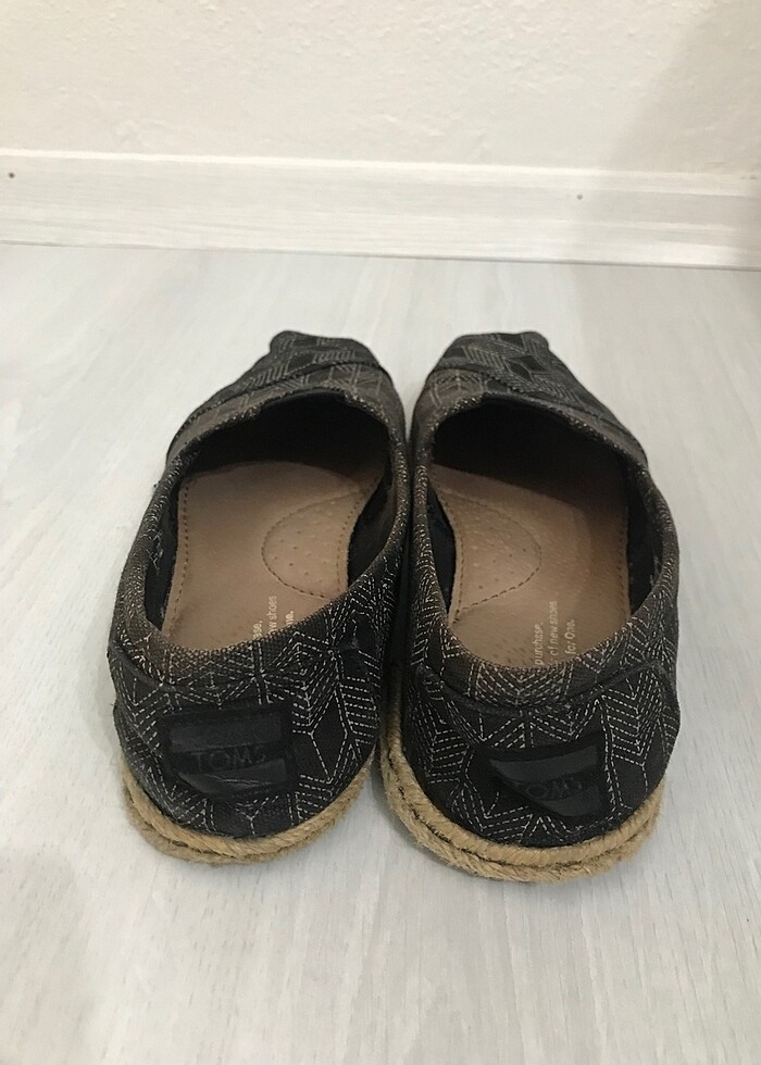 Toms Ayakkabı - Görsel 3