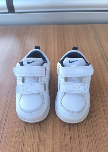 Nike Beyaz 21 numara Çocuk Spor Ayakkabı