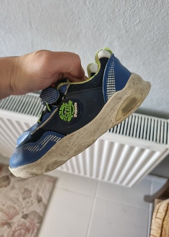 28 Beden Mavi Erkek Çocuk Cırtlı Spor Ayakkabı