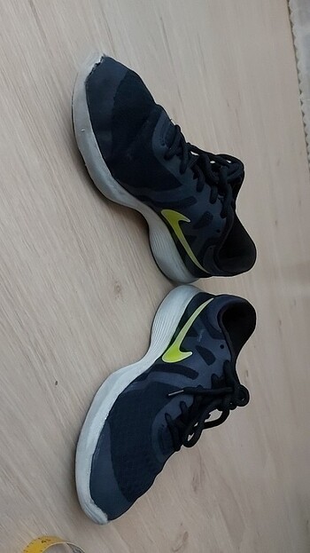 Orjinal nike spor ayakkabı 
