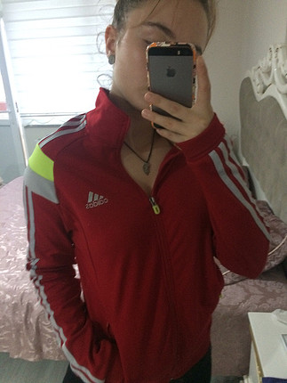 Adidas eşofman üstü 