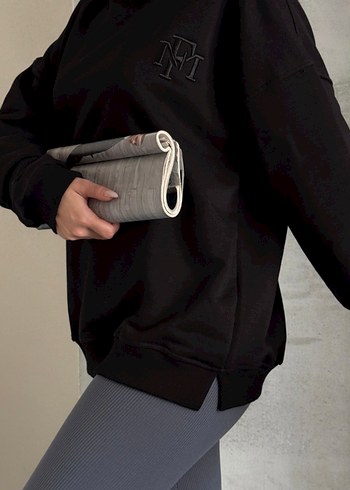 Siyah Kadın Kapüşonlu Oversize Sweatshirt Hoodie Lovenay.co - Görsel 4