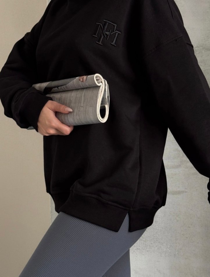 Siyah Kadın Kapüşonlu Oversize Sweatshirt Hoodie Lovenay.co - Görsel 4