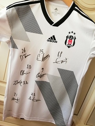 Orjinal Islak İmzalı Beşiktaş Forması Adidas T-Shirt %20 İndirimli -  Gardrops