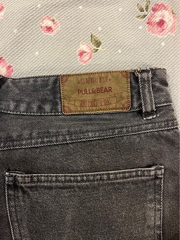 28 Beden PULL AND BEAR KOT ŞORT