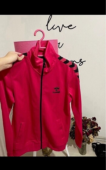ORJİNAL SIFIR ETİKETLİ HUMMEL SWEATSHİRT