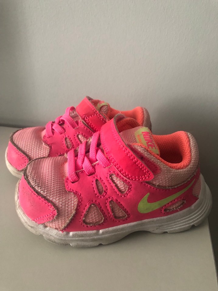 Kız Çocuk Pembe Cırtlı Spor Ayakkabı - Görsel 2