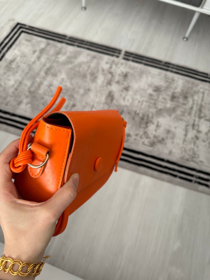 Turuncu Deri Kadın Çapraz Çanta - Görsel 2