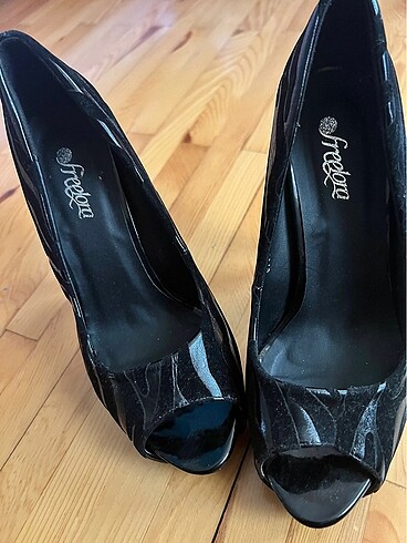Diğer Açık burun stiletto
