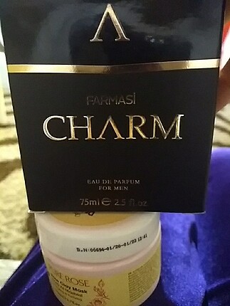 Maske ve parfüm
