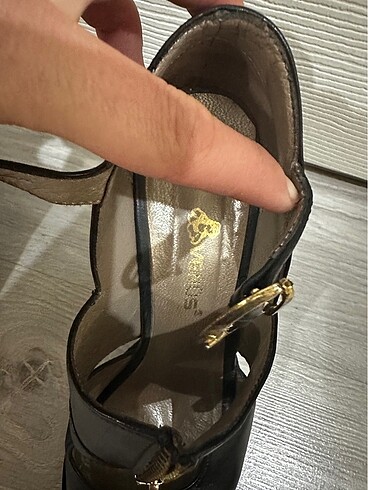 Kalın topuklu ayakkabı - Görsel 5