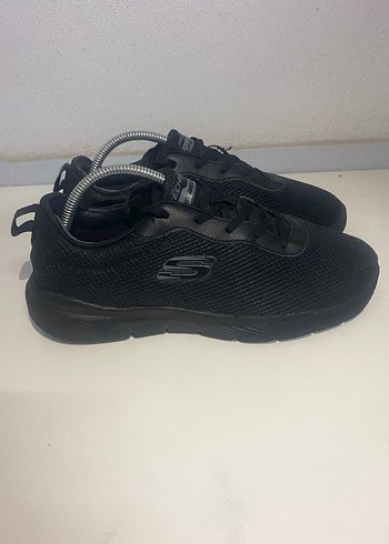 Skechers Orjinal Spor Ayakkabı - Görsel 2