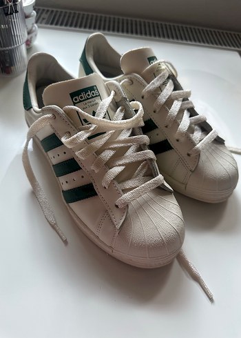 38 Beden Adidas SuperStar Spor Ayakkabı
