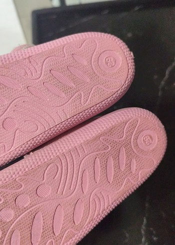 Kız Çocuk Pembe Nakışlı Sıcak Terlik - Görsel 3