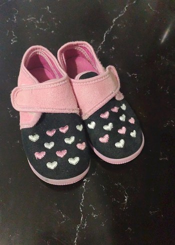 Kız Çocuk Pembe Nakışlı Sıcak Terlik - Görsel 2