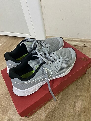 nike spor ayakkabı