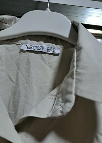 Bej Düğmeli Keten Kadın Gömlek - Görsel 3