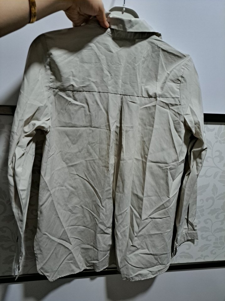 Bej Düğmeli Keten Kadın Gömlek - Görsel 4