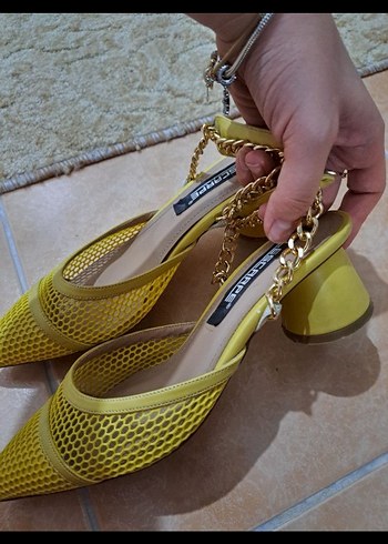 Zincir Detaylı file Sarı Kadın Topuklu - Görsel 5