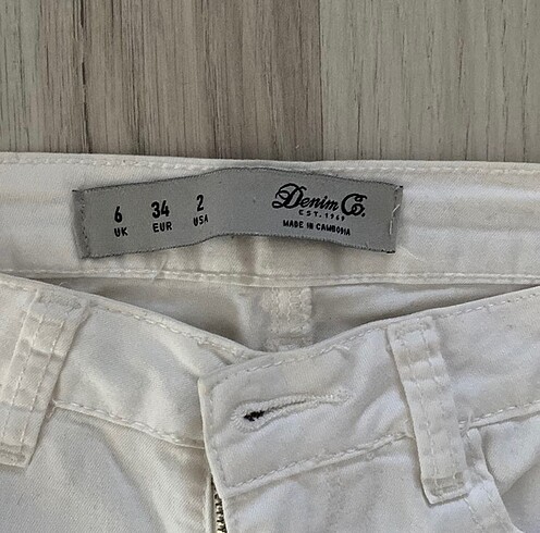 Bershka Kot şort