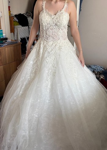 Dantel İşlemeli A Kesim Gelinlik - Görsel 3