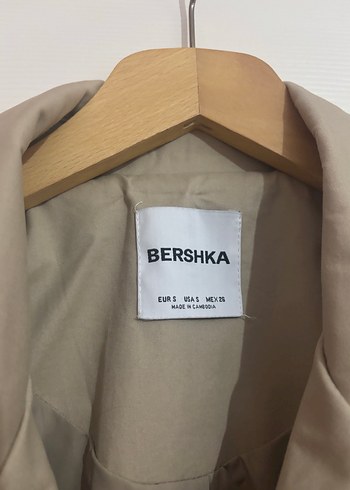 Bej Düğmeli Kadın Midi Trençkot