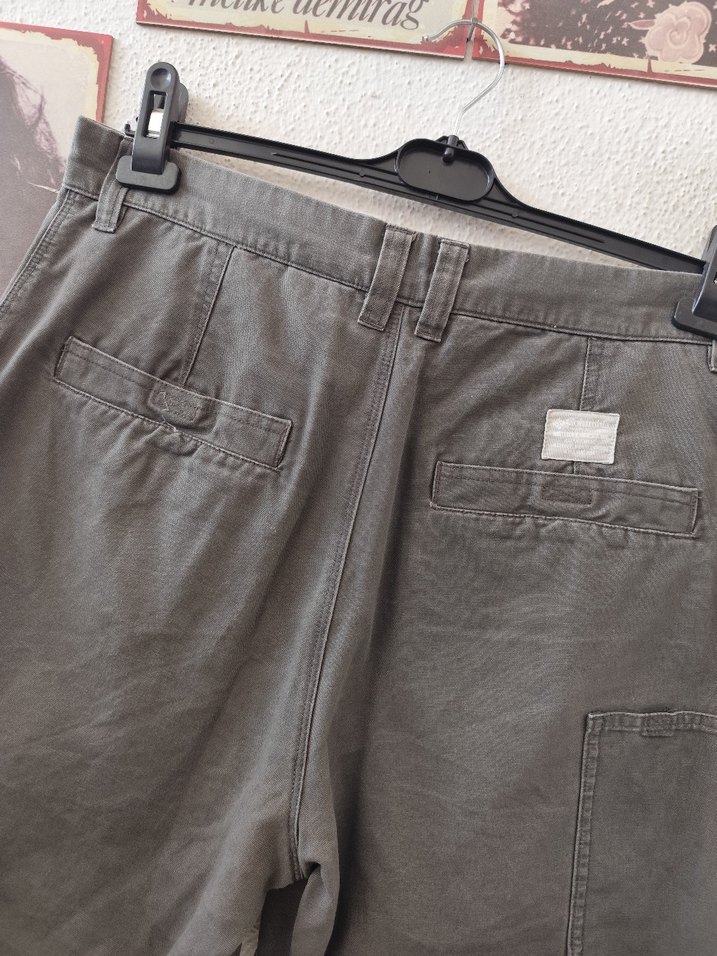 Gri Pamuklu Bol Kesim Mini Şort - Görsel 4