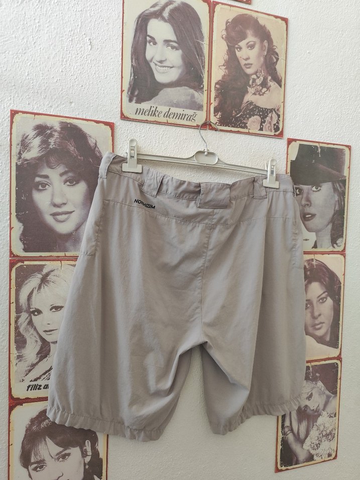 Kemerli Bej Keten Erkek Şort - Görsel 4