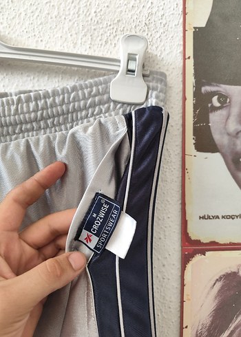 Gri Bel Bantlı Rahat Atlet Şort - Görsel 4