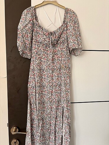 H&m çiçekli elbise