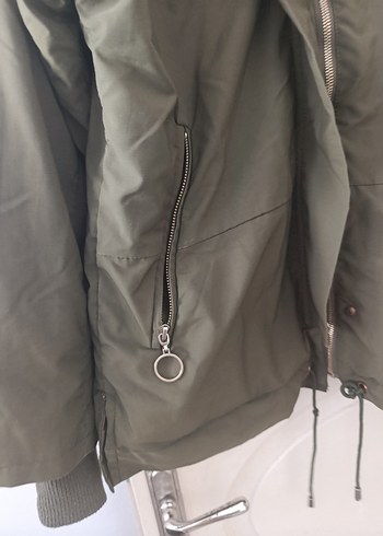 Kapüşonlu Rahat Kesim Kadın Mont - Görsel 10