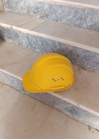 Sarı Plastik inşaat Kaskı Velcro Bantlı - Görsel 3