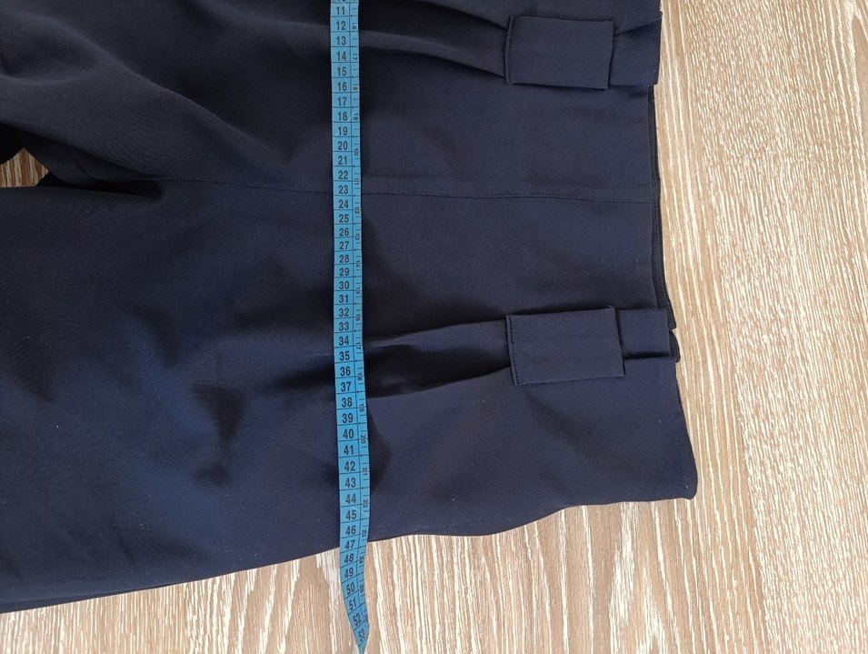 Kadın Lacivert Midi Kemerli Kumaş Pantolon - Görsel 4