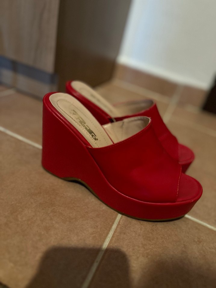 Gerçek punto deri kırmızı dolgu topuk terlik - Görsel 4