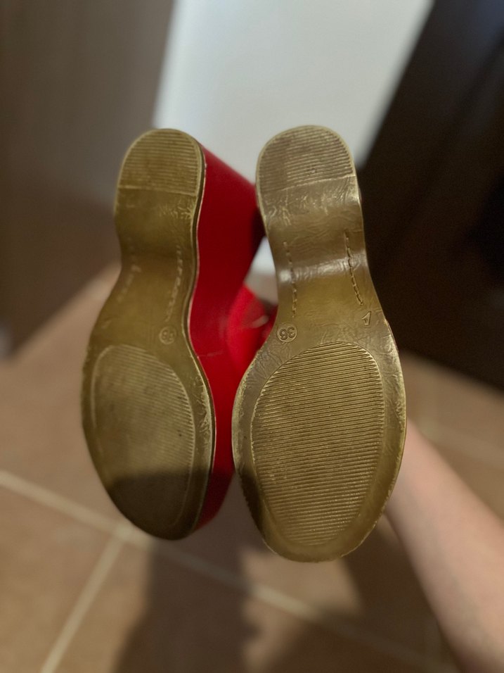 Gerçek punto deri kırmızı dolgu topuk terlik - Görsel 3