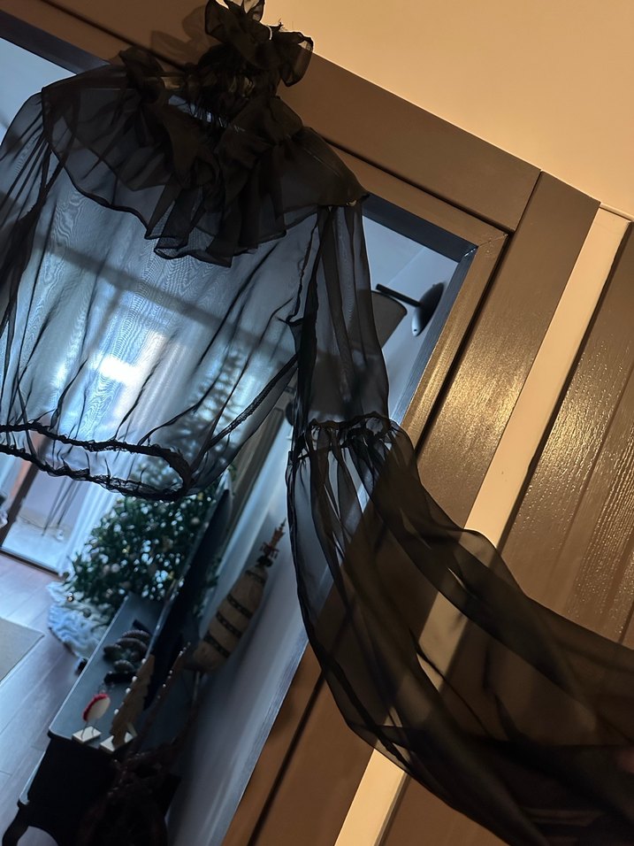 Uzun Kollu Siyah Gotik Bluz - Görsel 3