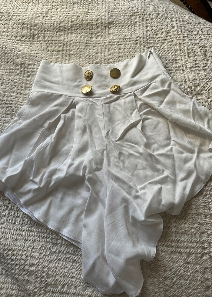 Yüksek Bel Beyaz Şort. - Görsel 4