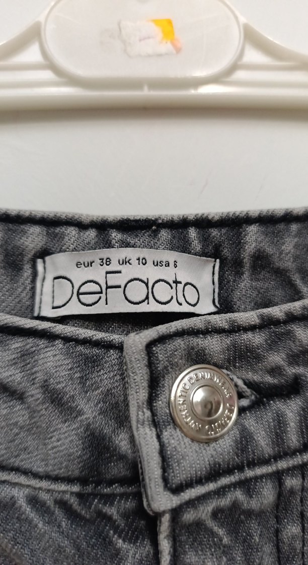 Gri Kadın Geniş Kesim Midi Kot Pantolon - Görsel 3