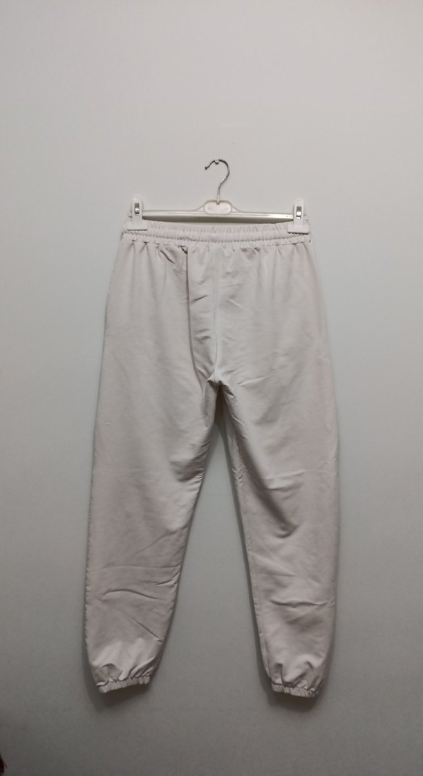 Beyaz Rahat Kesim Kadın Eşofman Altı - Görsel 2