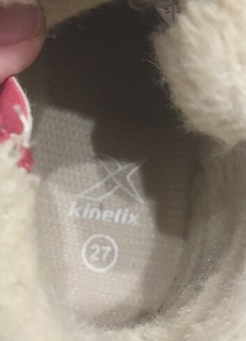 Kinetix Kız çocuk kırmızı bot