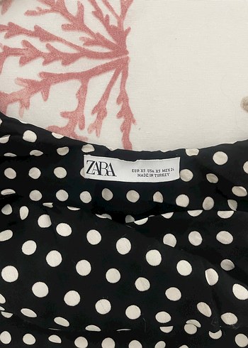 Uzun midi Siyah Puantiyeli Askılı Elbise saten kumaş - Görsel 4