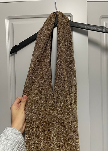 Parlak Altın Renkli Uzun Drapeli Abiye Elbise - Görsel 2