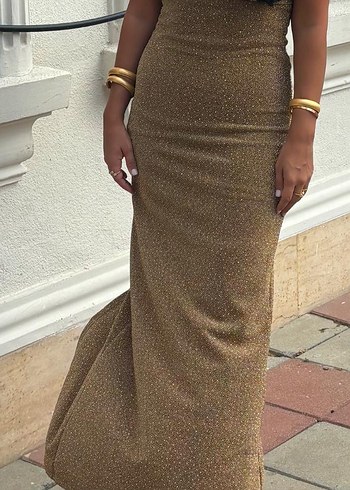 Parlak Altın Renkli Uzun Drapeli Abiye Elbise - Görsel 7