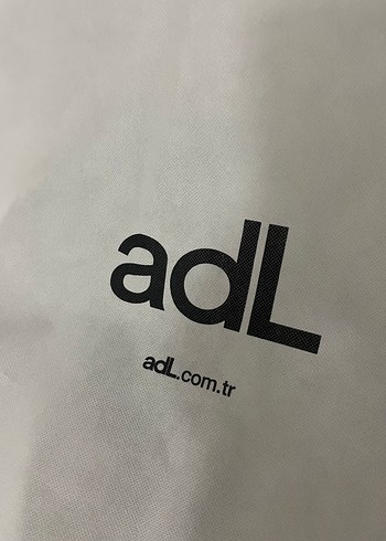 Parlak Altın Renkli Uzun Drapeli Abiye Elbise - Görsel 6