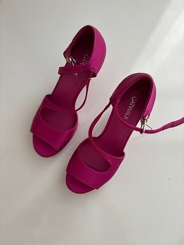 Zara Fuşya platform topuklu