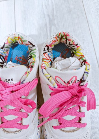 Skechers spor ayakkabı