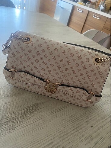 Guess Guess Orjinal çanta