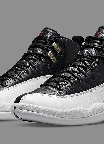 Nike Air Jordan 12 Playoffs 