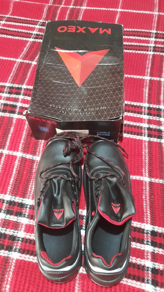 Erkek is Ayakkasi - Görsel 3