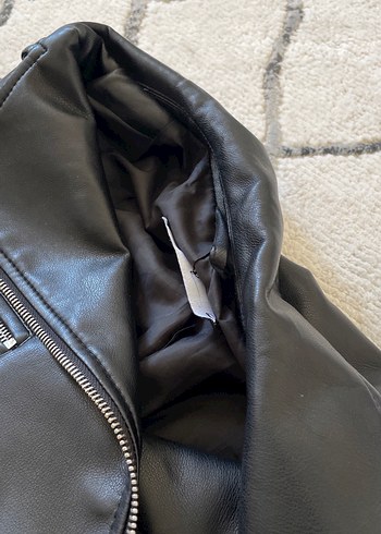 Stradivarius Kadın Siyah Deri Biker Ceket